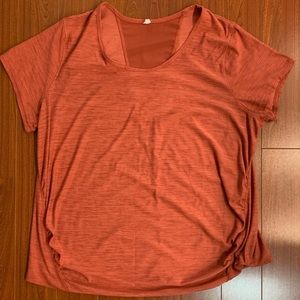 Old Navy Active Maternity Top